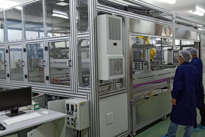 太阳电池组件高精度串联设备